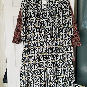 Zara Annie dress white and navy size S